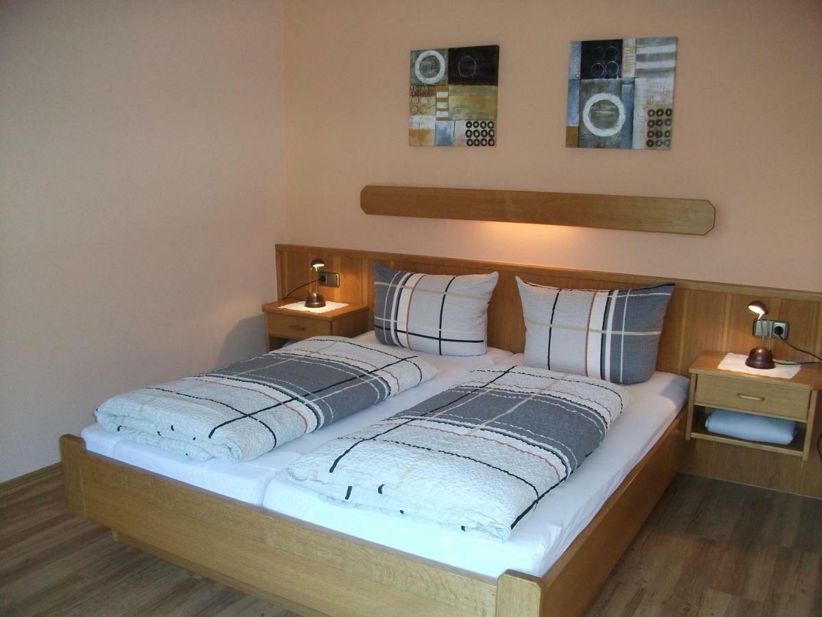 Appart-Pension-Schier Целль-ан-дер-Мозель Экстерьер фото